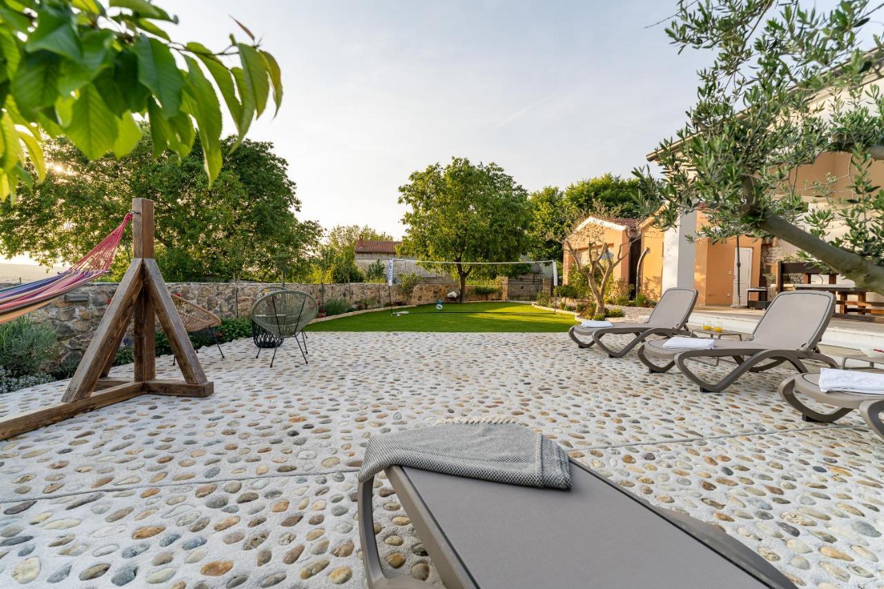 Holiday Home - Villa Thorak Anic Exterior photo