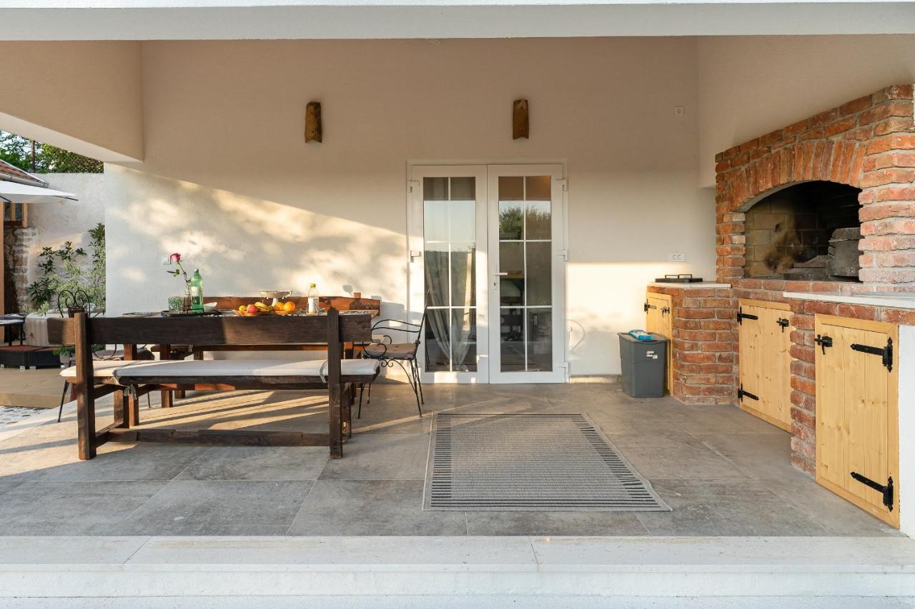 Holiday Home - Villa Thorak Anic Exterior photo
