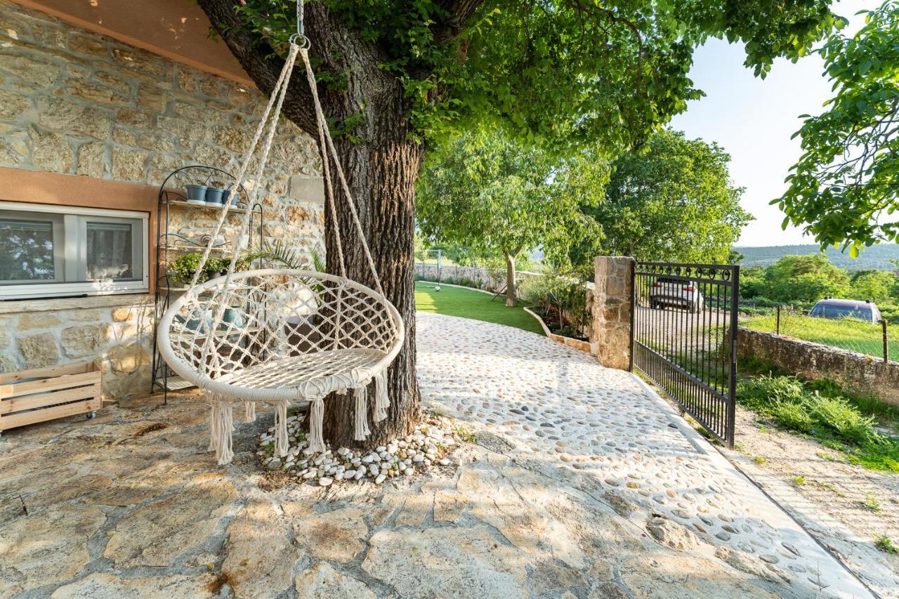 Holiday Home - Villa Thorak Anic Exterior photo